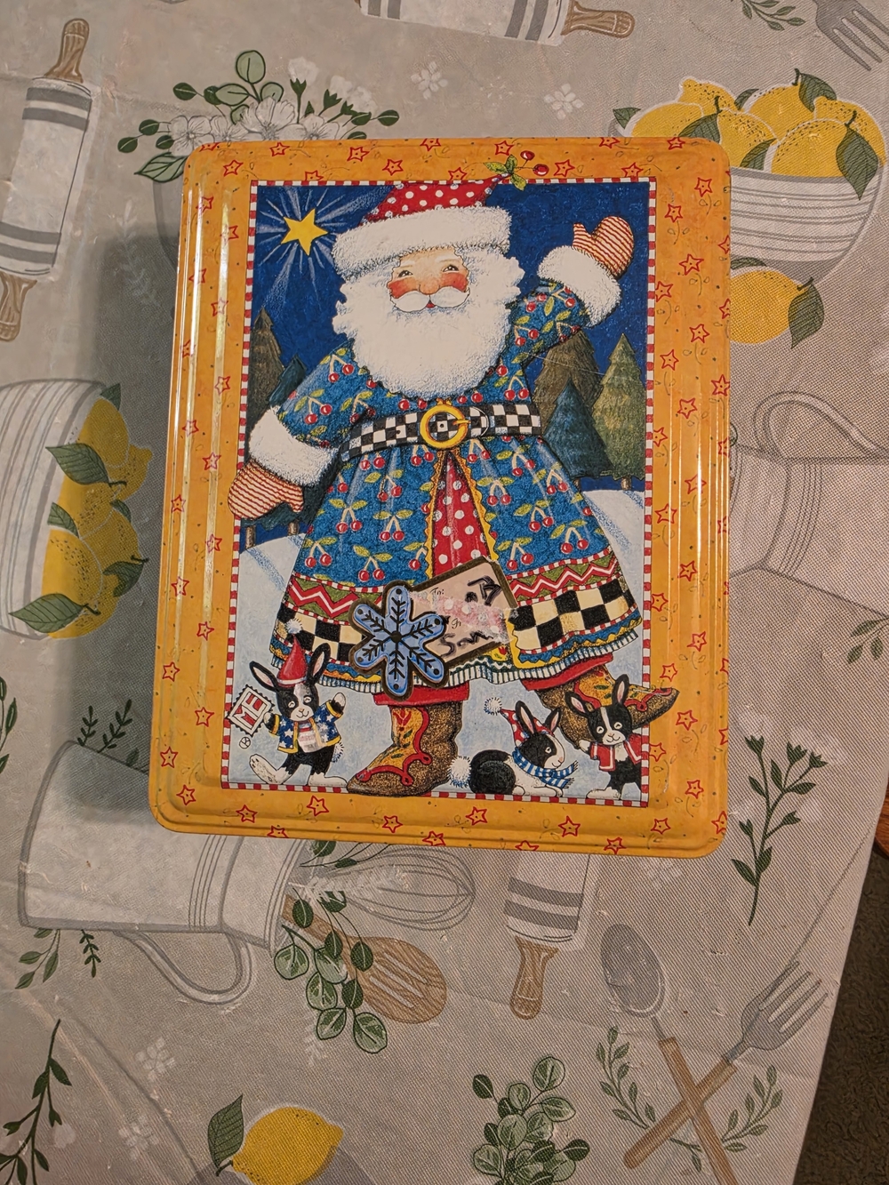 Festive Santa Holiday Tin - Yellow